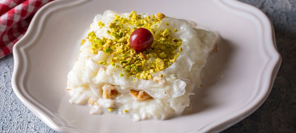 Ramazan Ayına Özel Ballı Güllaç Tarifi