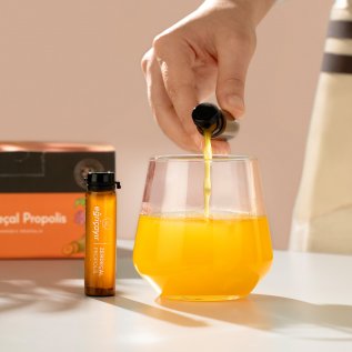 Eğriçayır Zerdeçal + Propolis Ampul